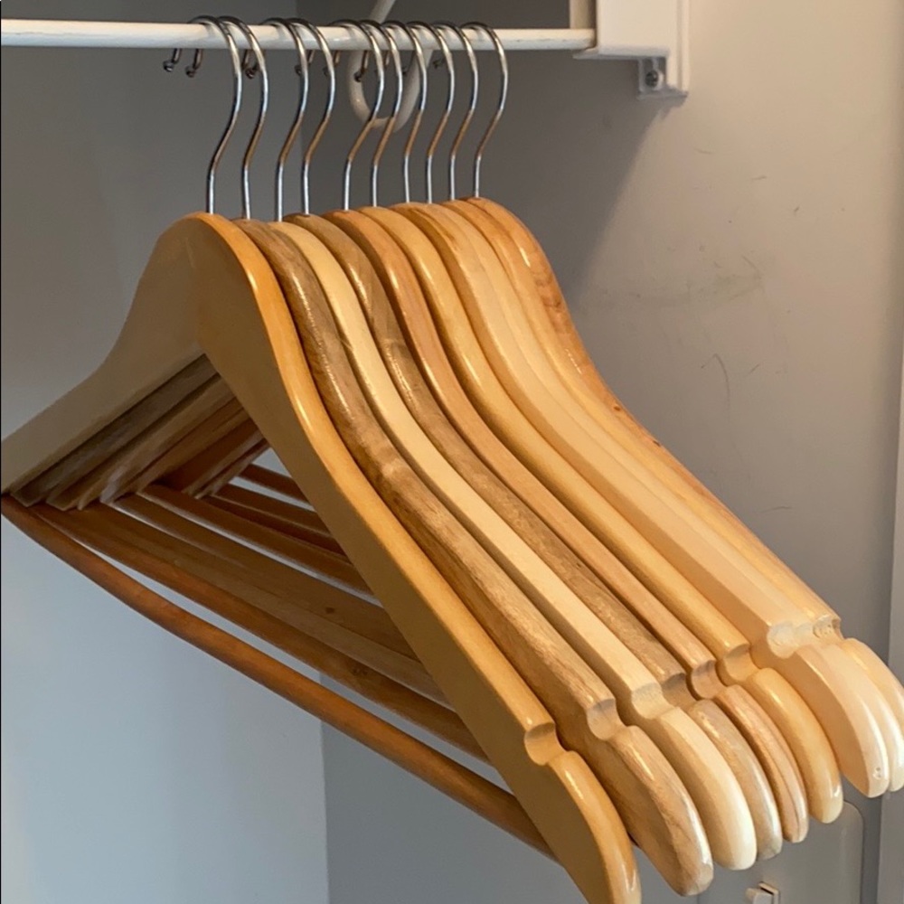 Set of 10 natural wooden hangers